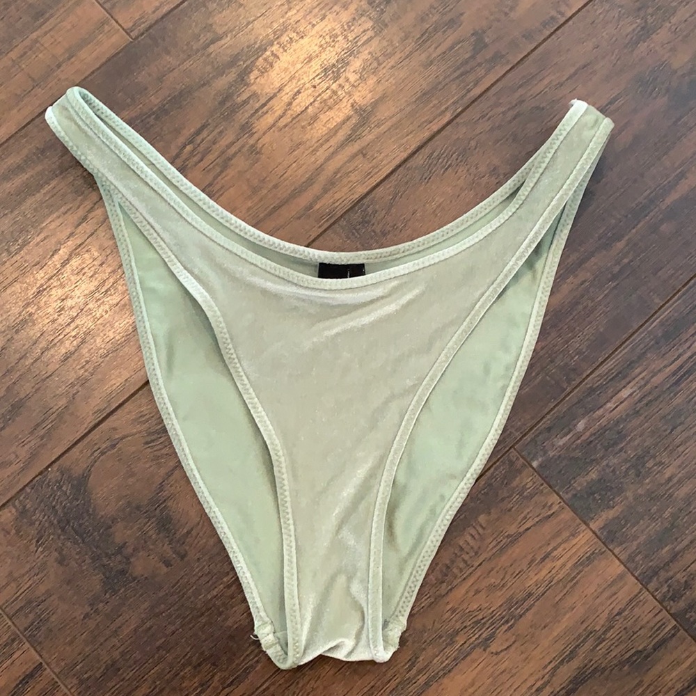 Triangl bottom